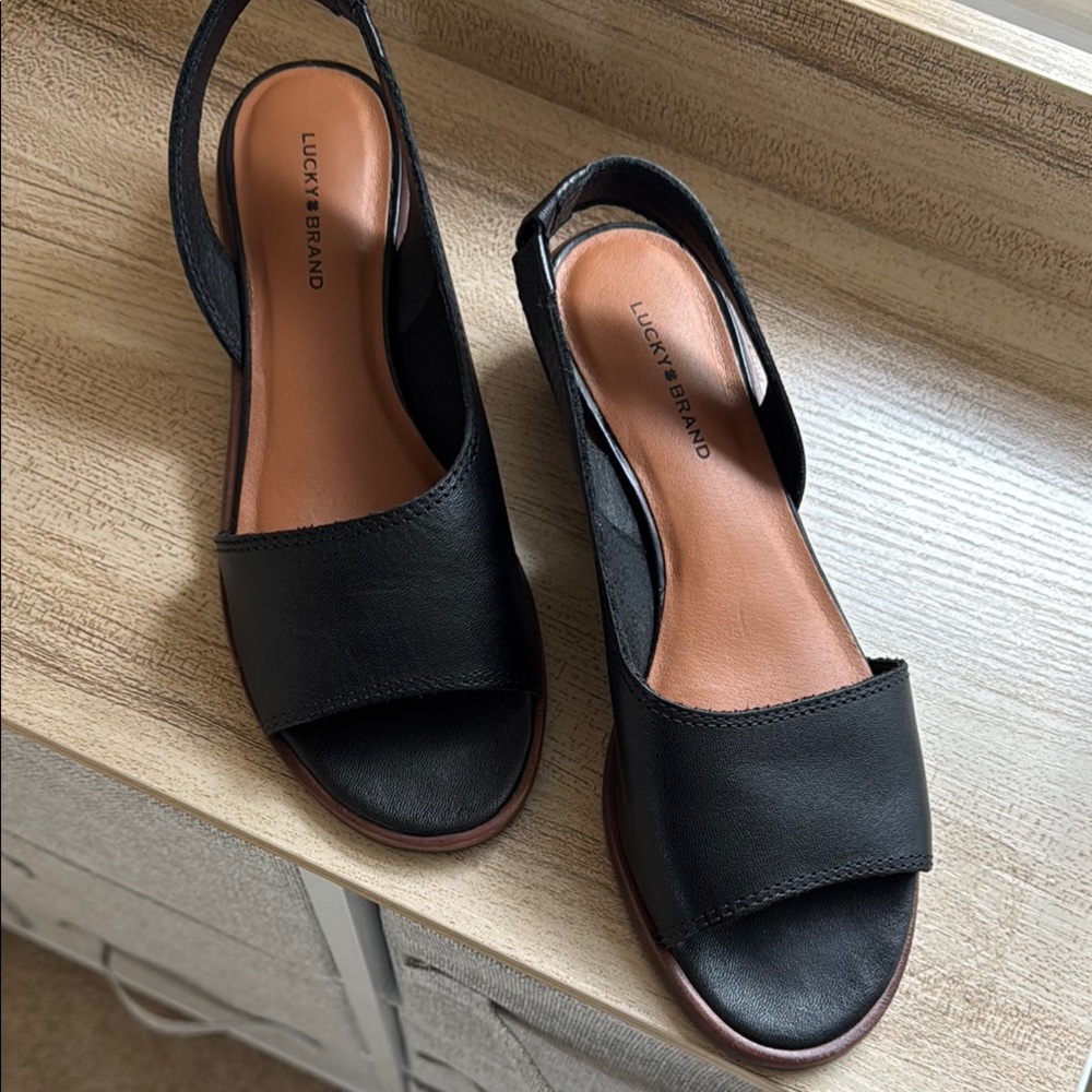 Lucky Brand Black Sandals with Slingback Design